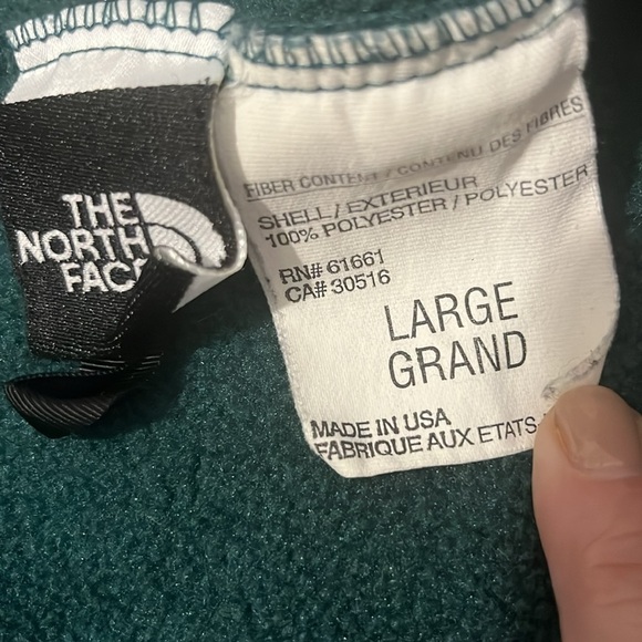 The North Face Vintage Vest Size L. Made in USA - Picture 5 of 8